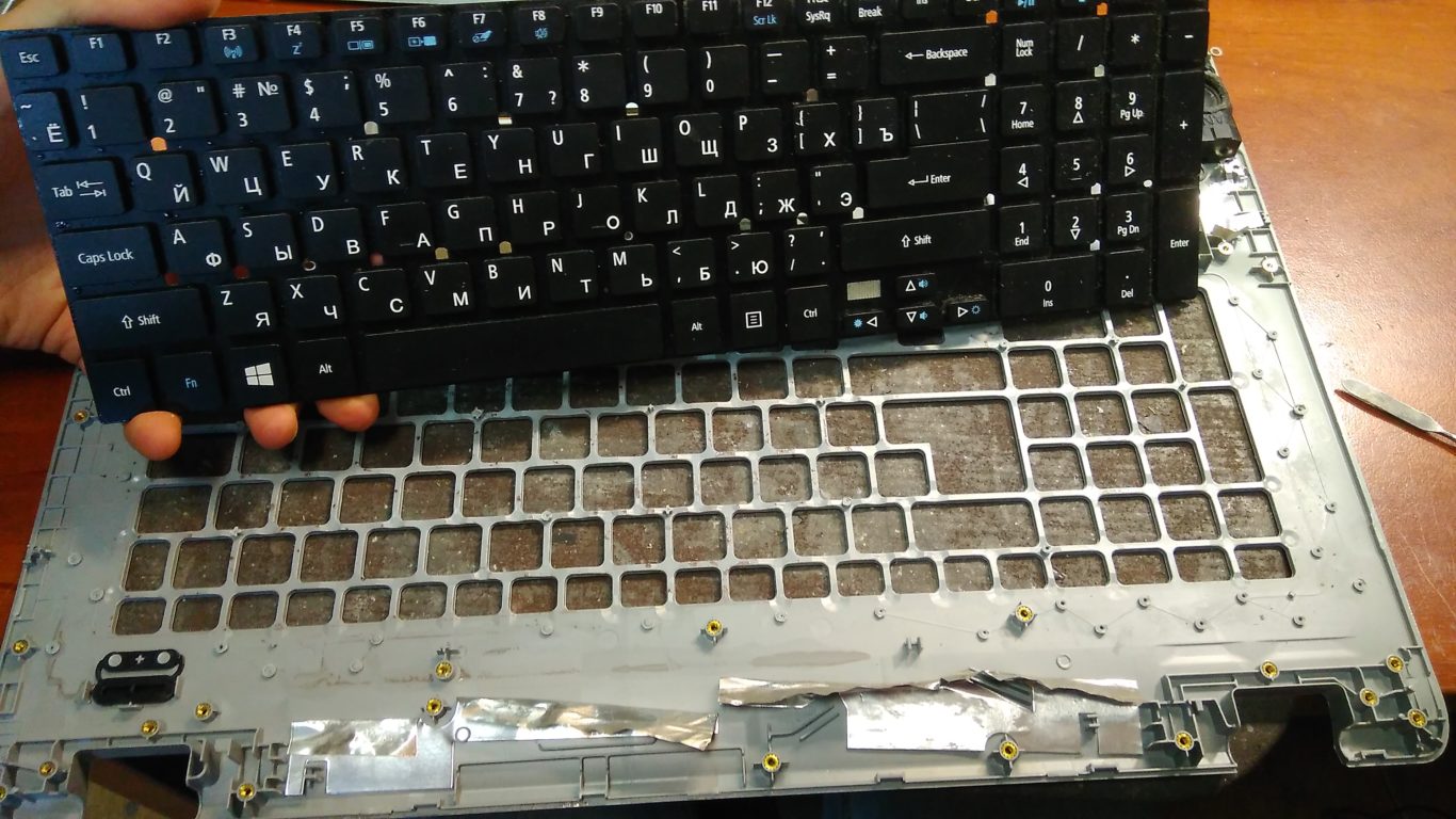 Замена клавиатуры ноутбука Acer Aspire 8943G